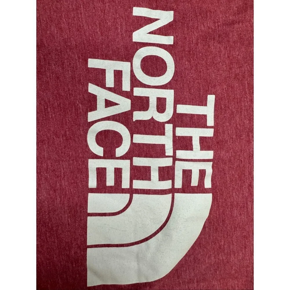 The North Face Mens Standard Fit Brick Red Short Sleeve T-Shirt Size Medium
